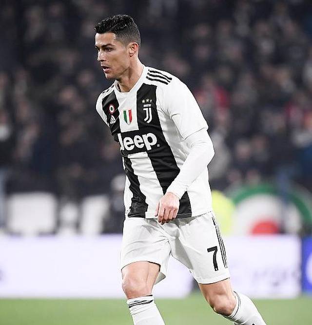 里昂横扫皇马，格纳布里状态火热