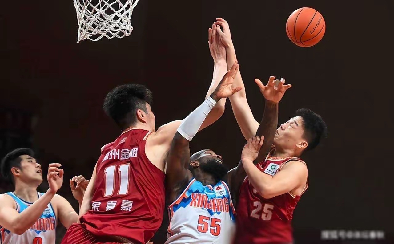 沃尔夫斯堡不敌劲旅,保级之路险象环生 沃尔夫斯堡不敌劲旅,保级之路险象环生