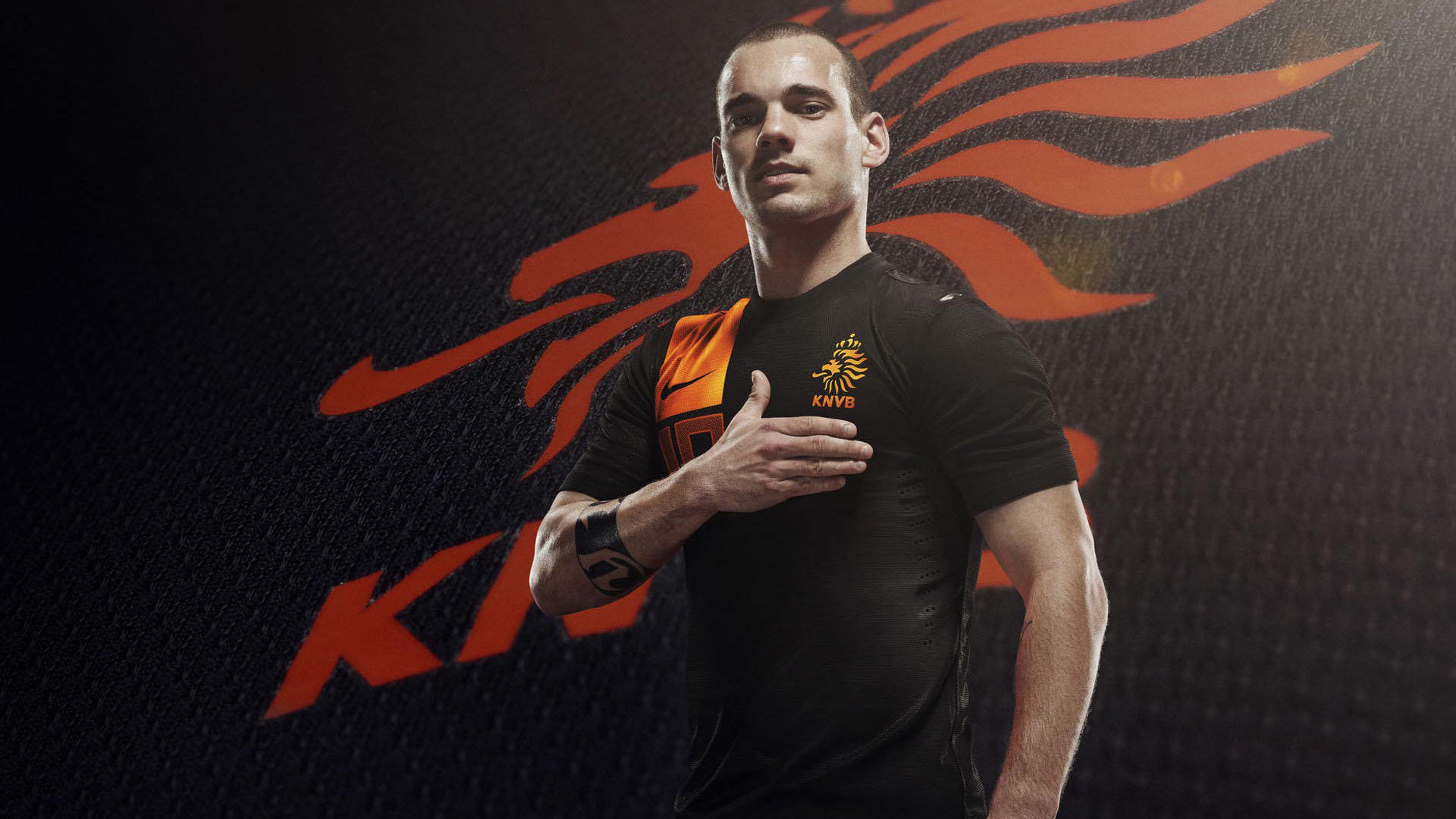 桑巴独舞与钟表协奏，足球艺术与工业的双重奏