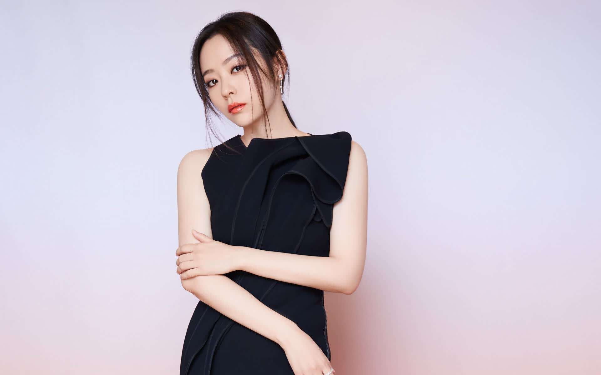 逆转之夜,当斯洛伐克在2026世界杯H组撕裂美国梦,范戴克与门神铸就钢铁防线